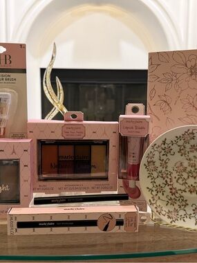 Pink Makeup Set – Eyeshadow, Blush & Lip Duo jewelry your gift with purchase